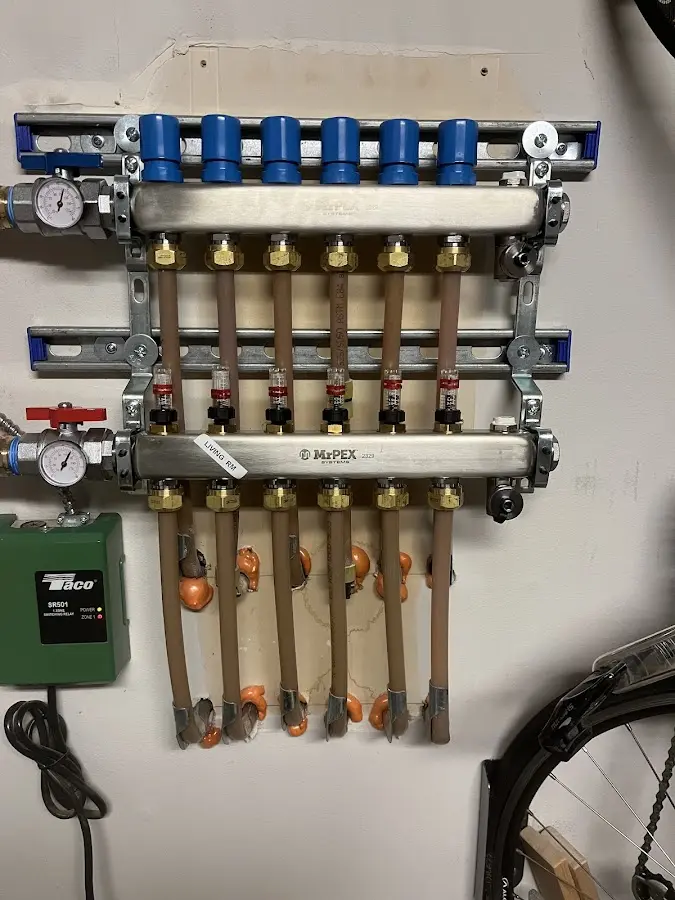 Plumber performing Gas Leak Detection at a residential property in Crestline